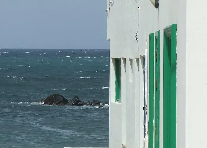 Absolute Beachfront Famara